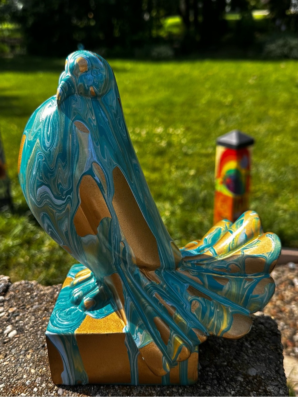 Hand crafted abstract painted Turquoise and Gold Bird ceramic statue - Picture 7 of 12